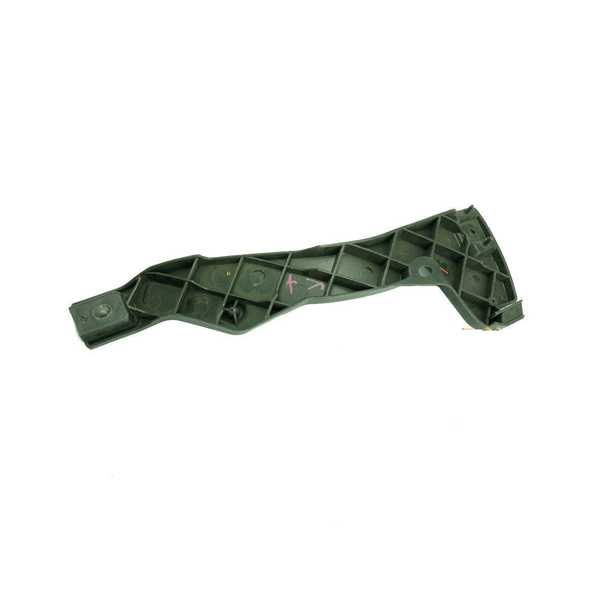 AUDİ A4 2005 - 2009 SOL ÖN ÇAMURLUK BRAKETİ - resim 1