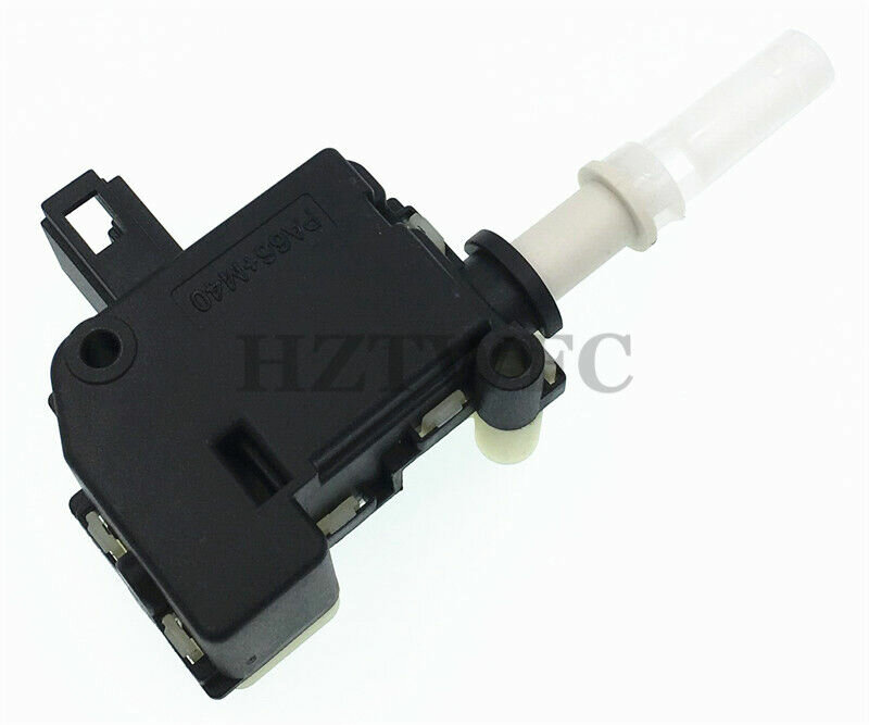 AUDI A4 8D2 1996 - 2004 MERKEZİ KİLİT VE ALARMLAR - resim 1