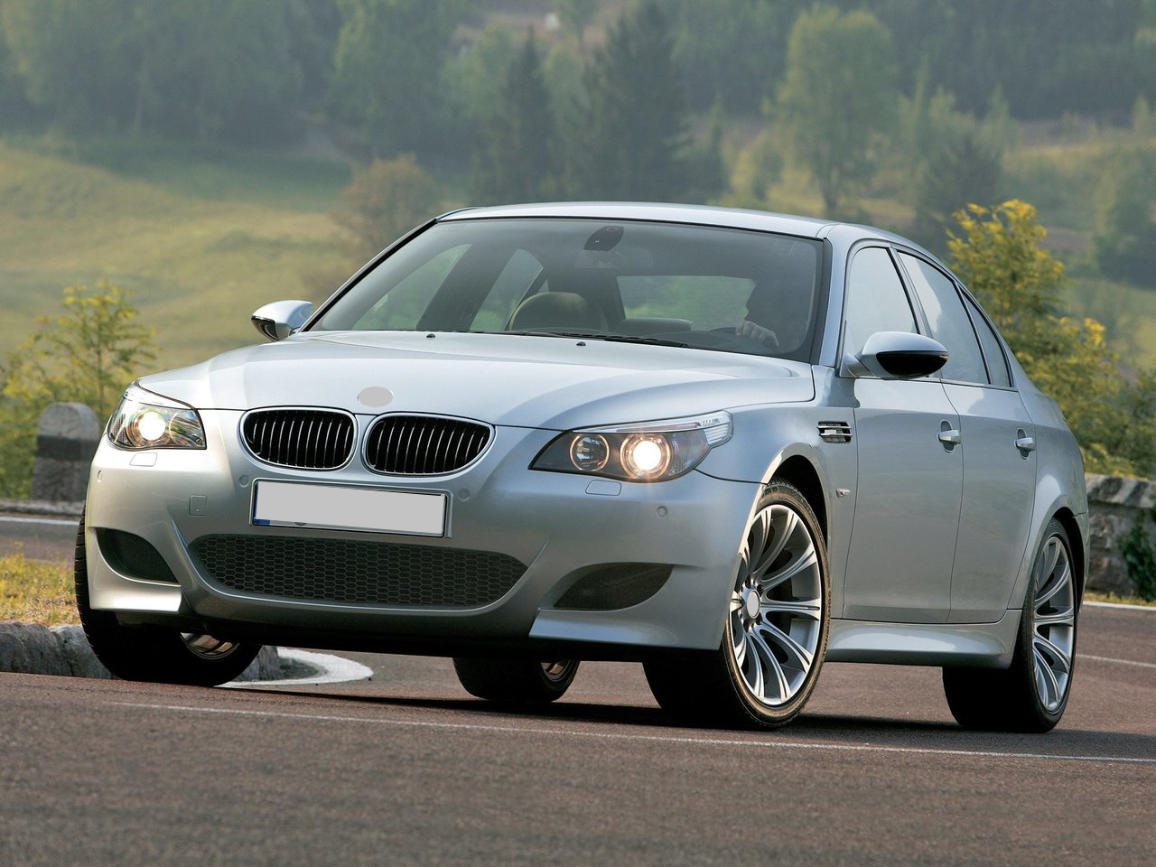 /assets/uploads/bmw-e60-m5-2004---2009-bagaj-acma-dugmesi-tusu-butonu-665ec66e8fee7.jpg