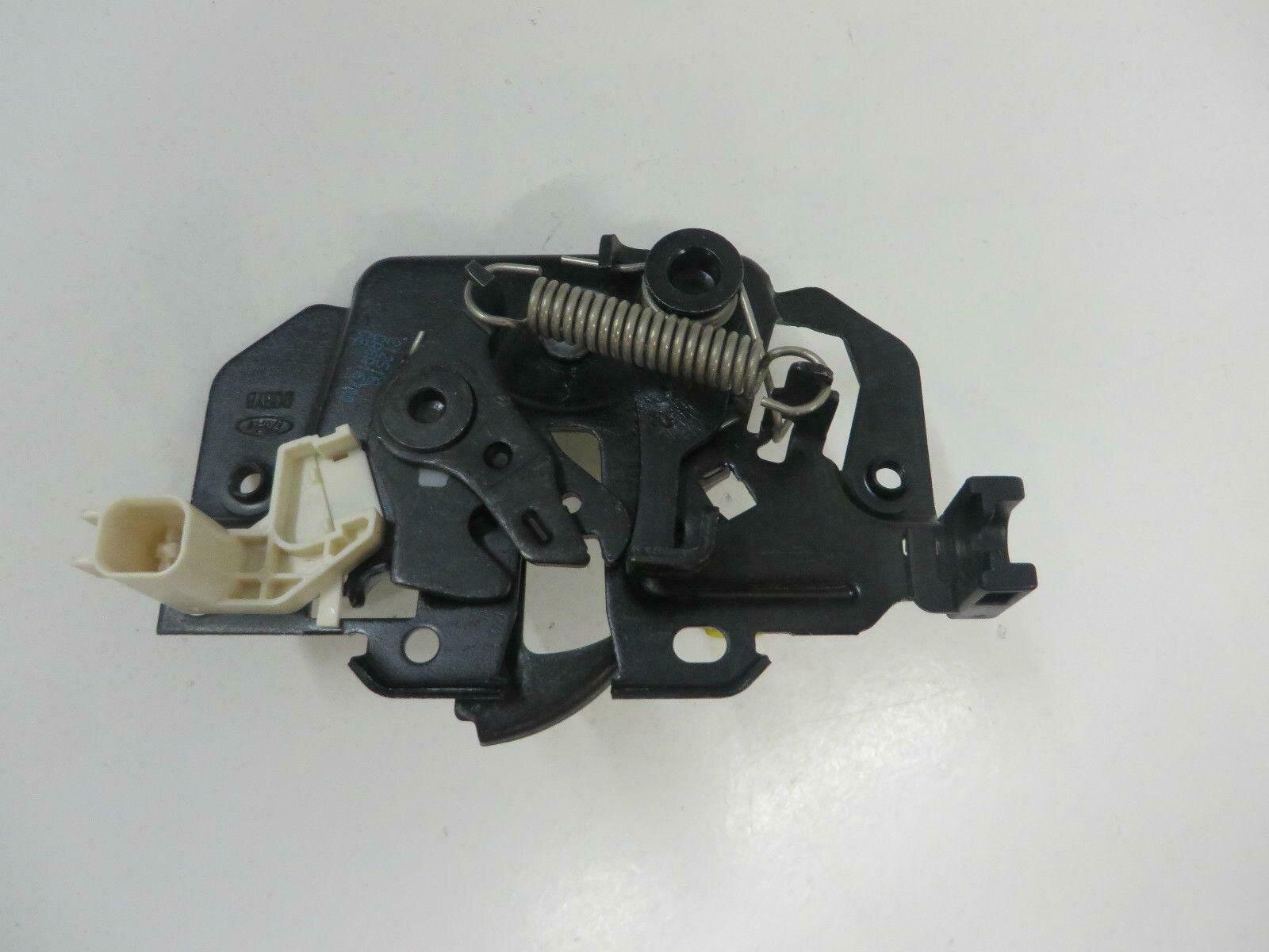 ford-fiesta-2013---sonrasi-kaput-kilidi-elektrikli-alarmsiz-1.jpg
