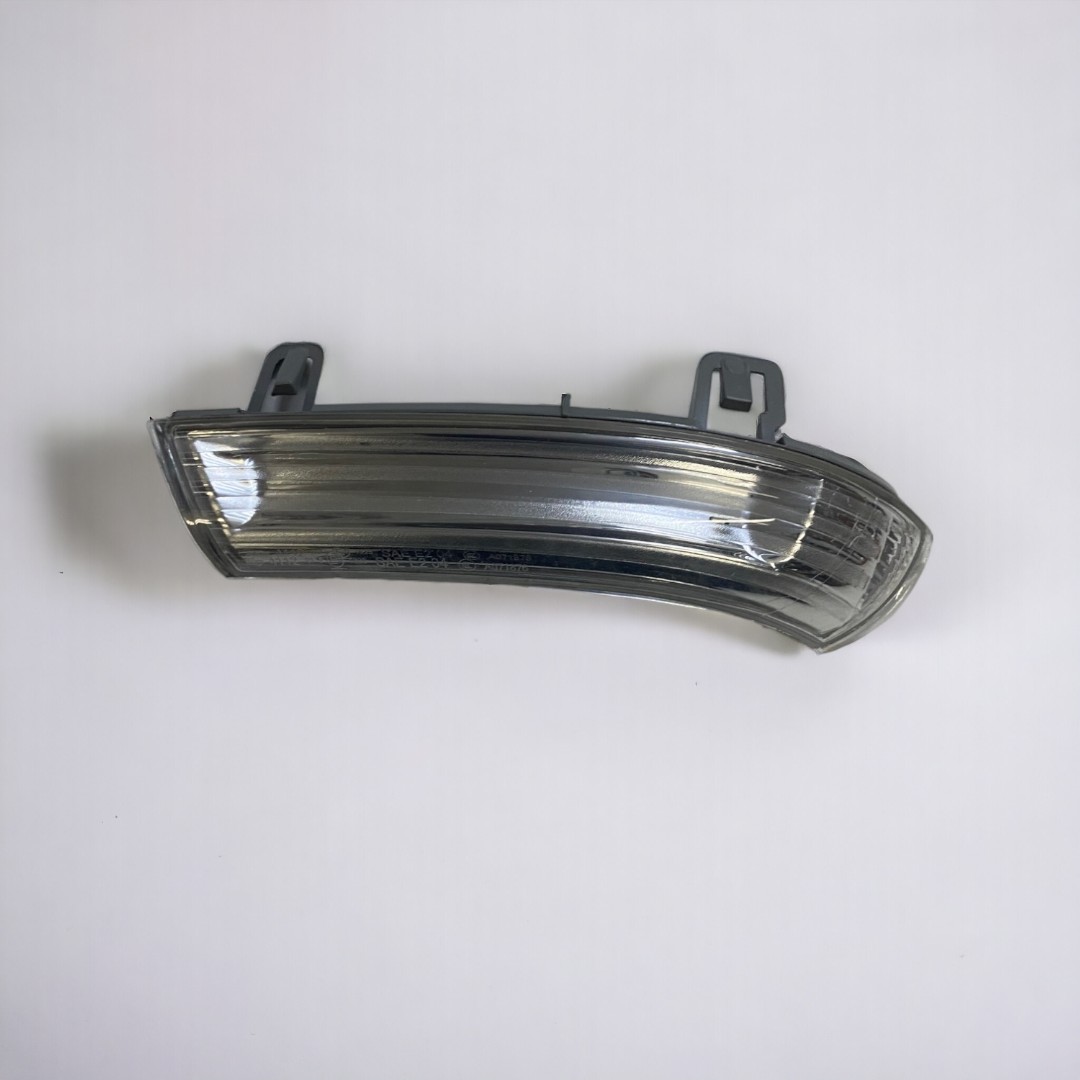GOLF 5 2005 - 2009 SOL DIŞ DİKİZ AYNA SİNYALİ LAMBASI - resim 1