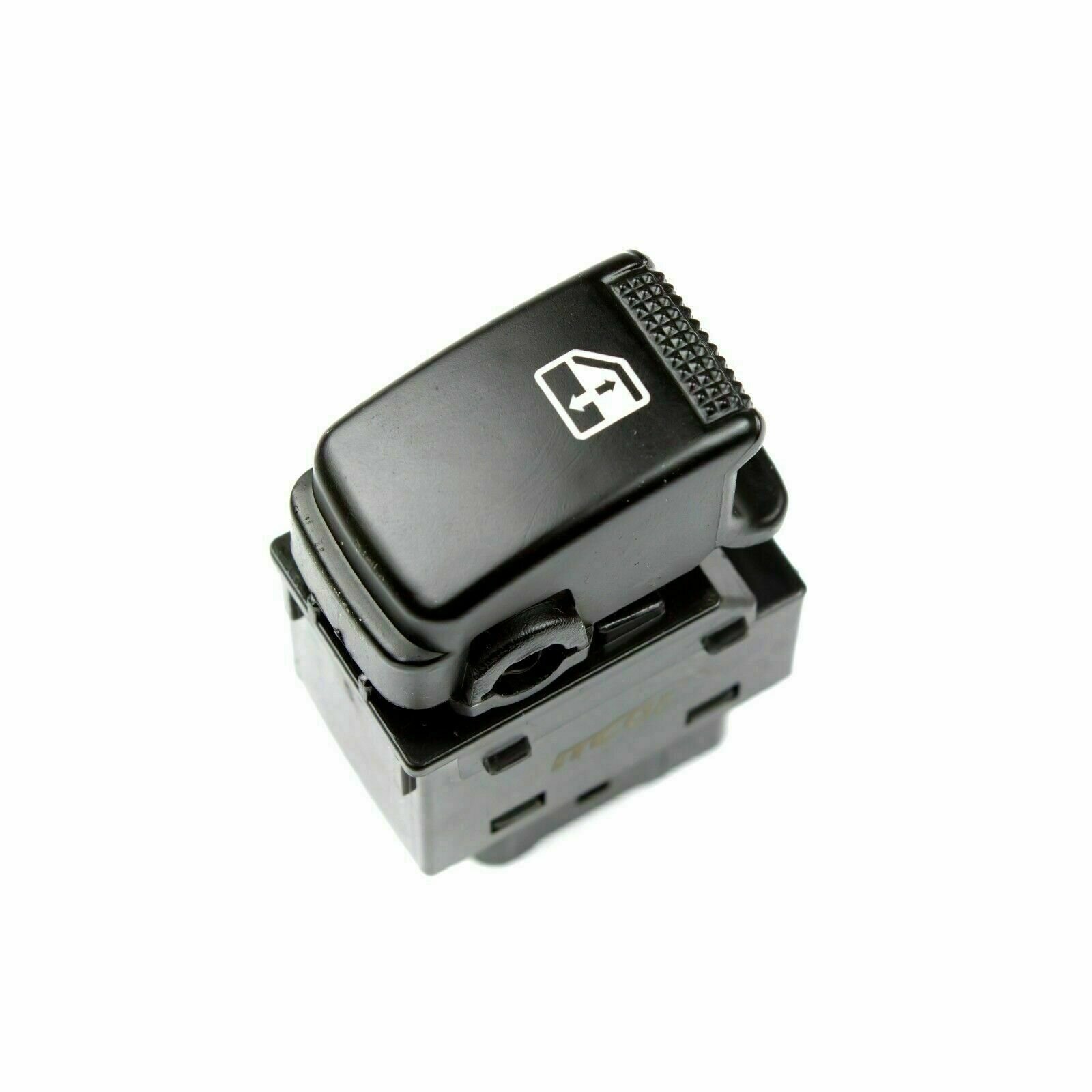 hyundai-getz-2003-2010-tekli-cam-acma-dugmesi-on-1.jpg