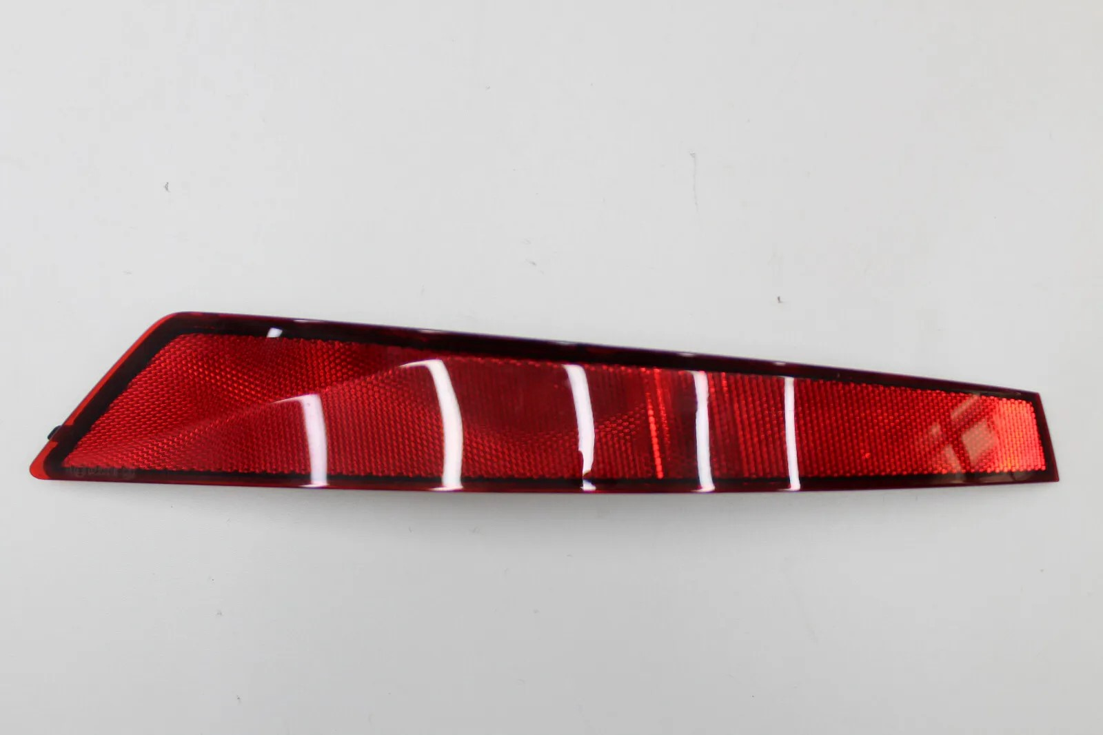 /assets/uploads/kodiaq-2017---2024-sol-arka-tampon-reflektoru-kedi-gozu-665ec86a7d6d6.jpg