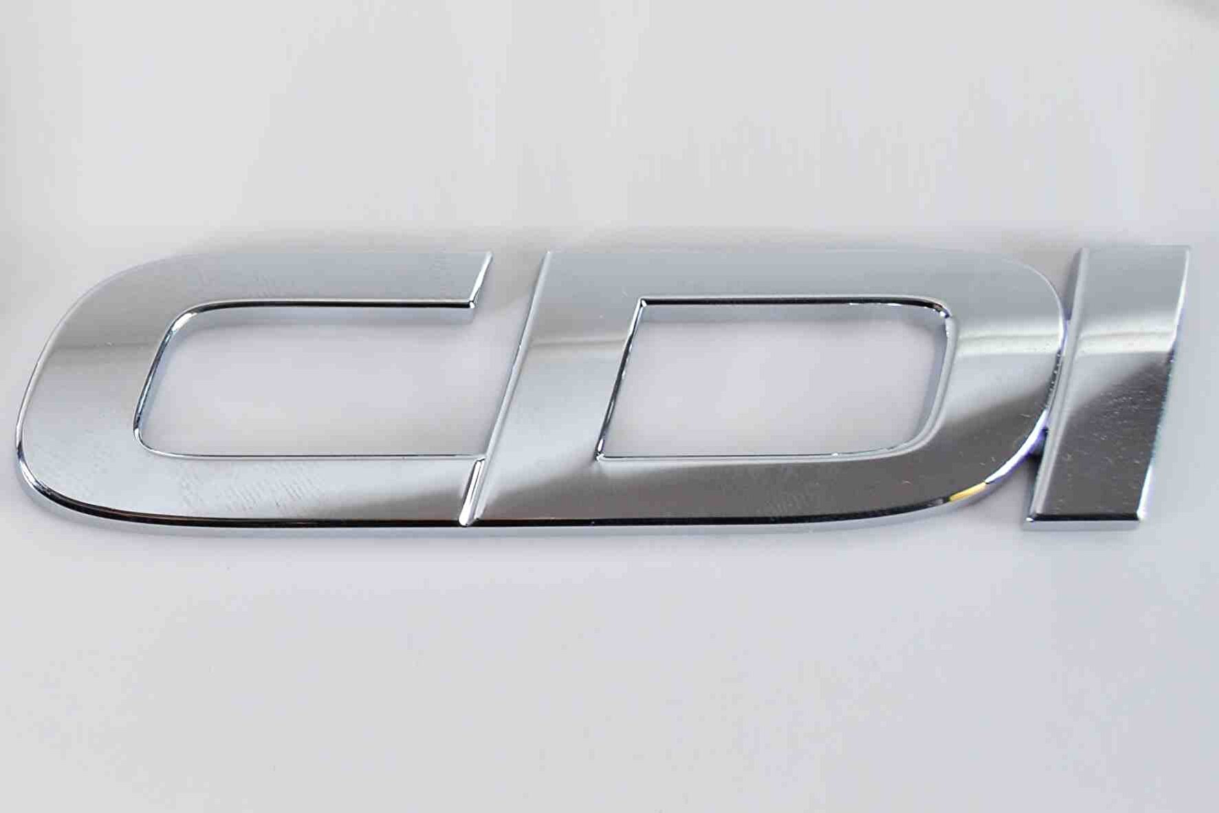mercedes-cdi-arka-bagaj-yazisi-krom-1.jpg
