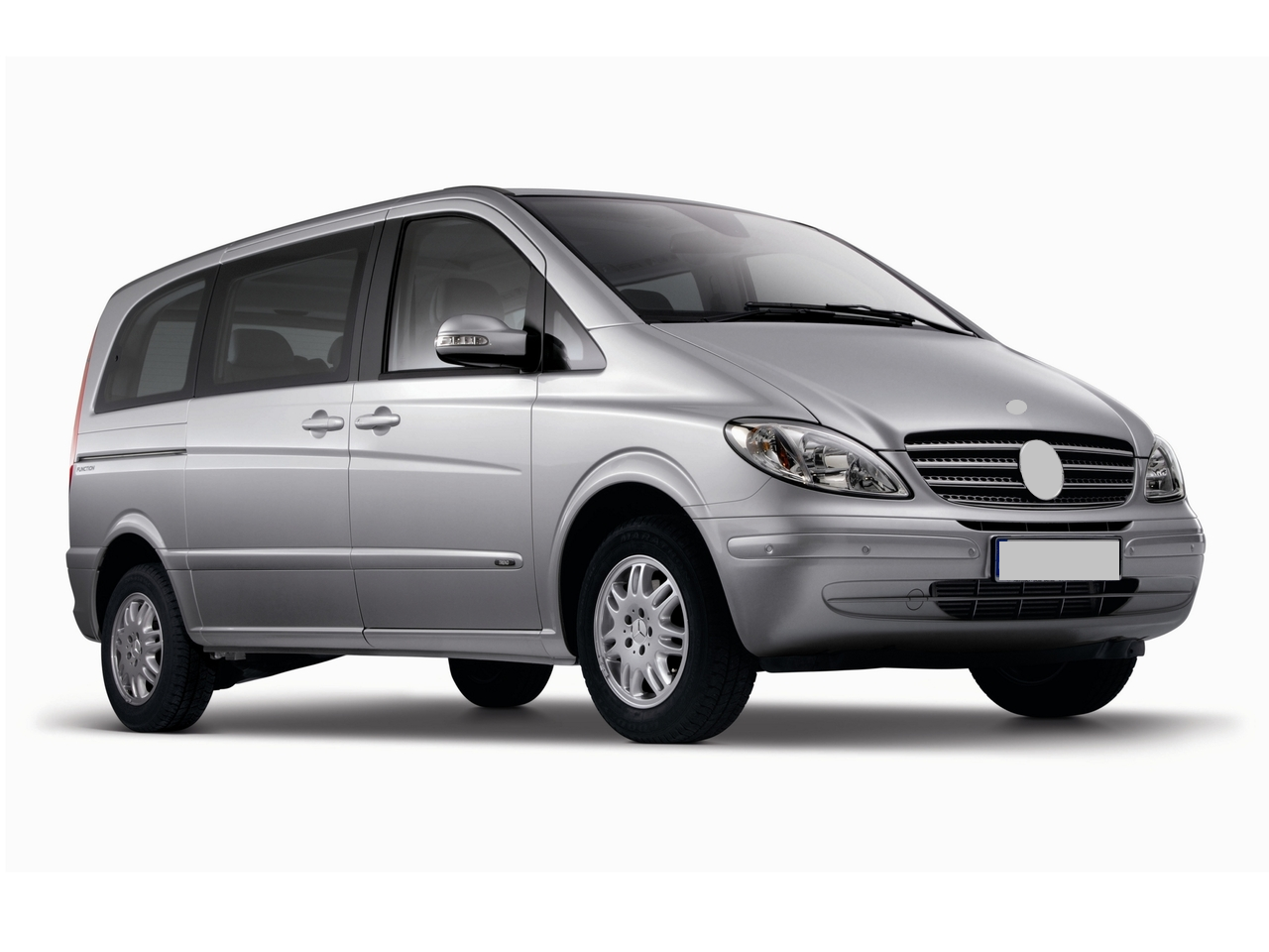 /assets/uploads/mercedes-w639-viano-2004---2013-sag-arka-tampon-reflektoru-665ec56f80184.jpg