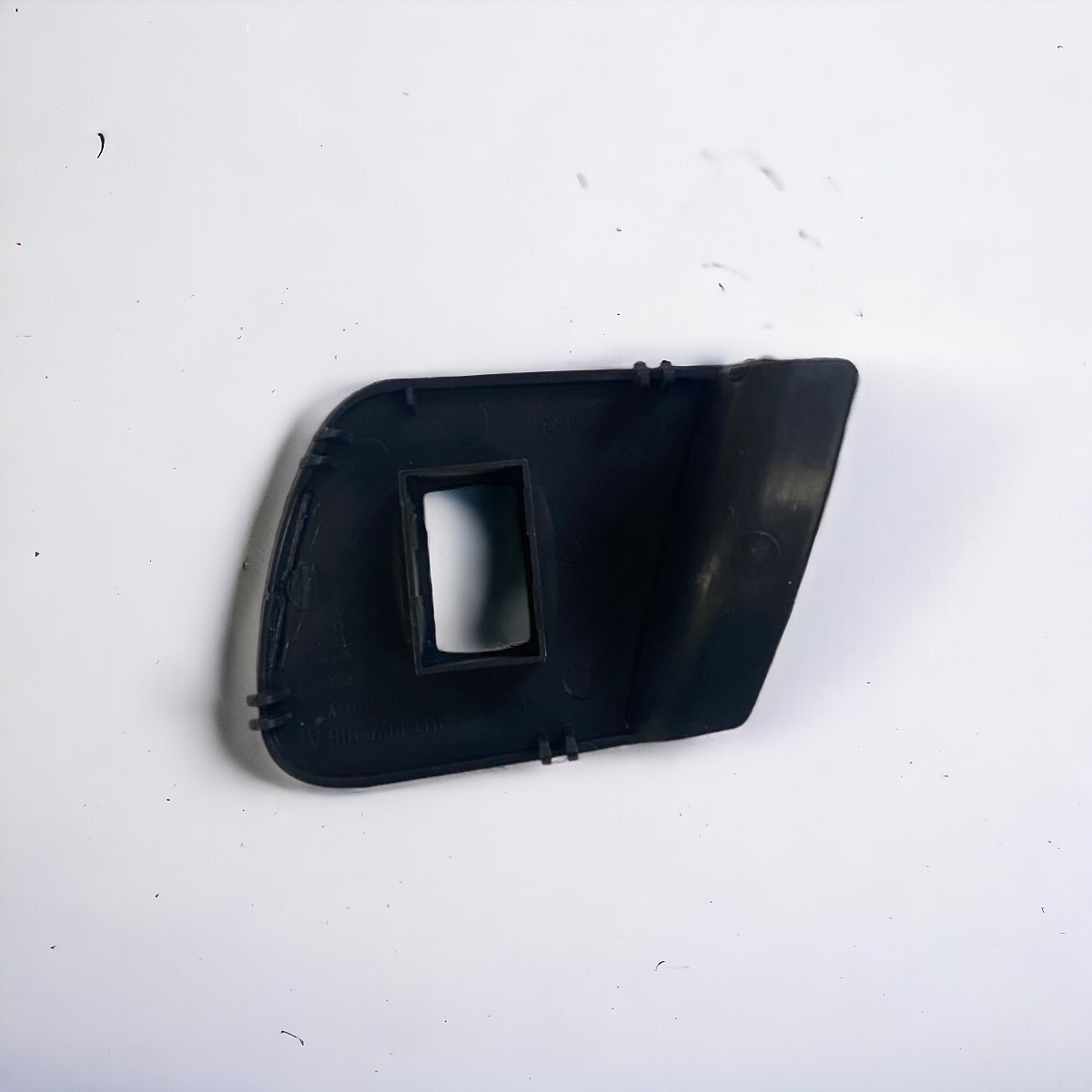 /assets/uploads/octavia-1997---2011-sag-cam-acma-dugme-cercevesi-665eca5e93d14.jpg