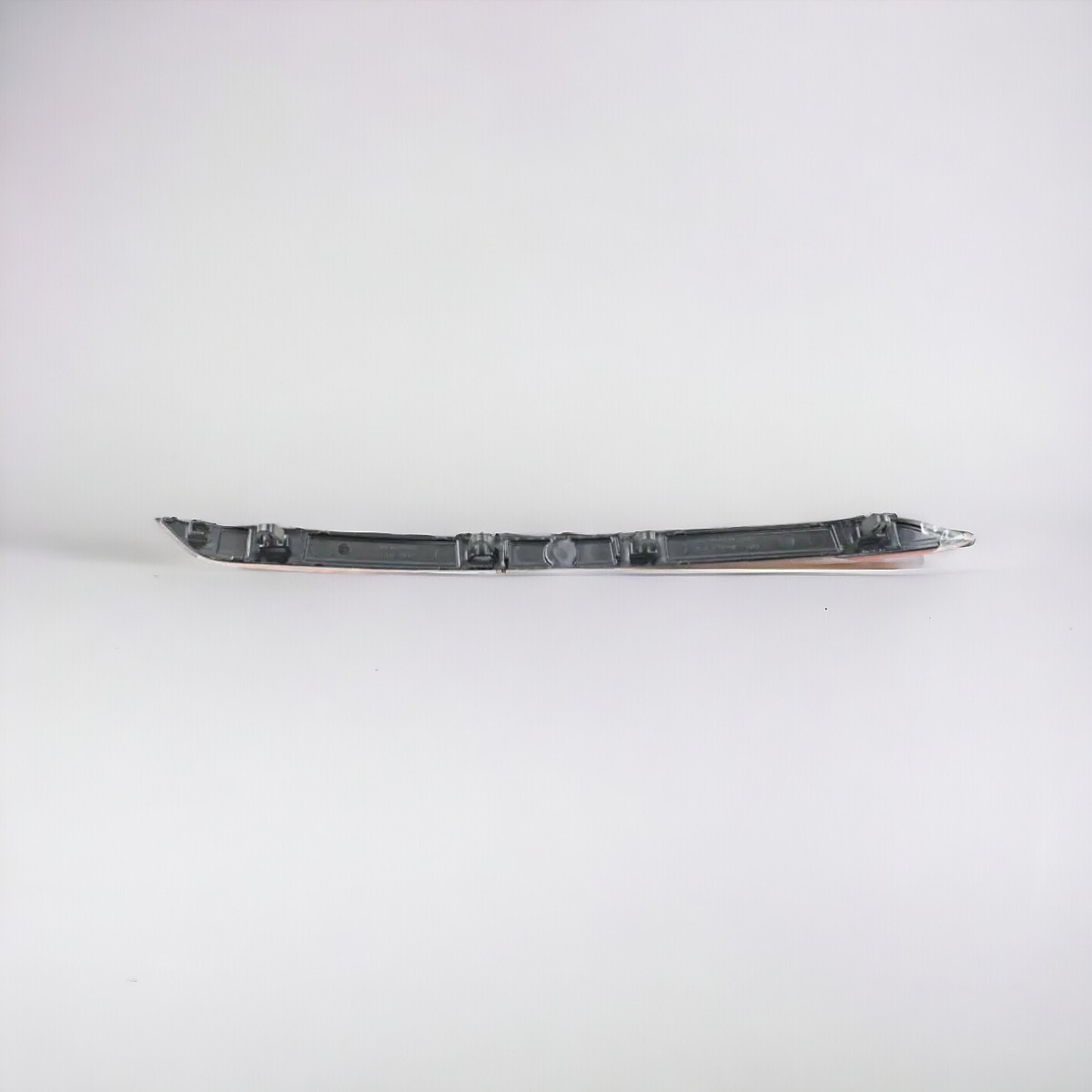 /assets/uploads/passat-2019---2023-sol-arka-tampon-reflektoru-665ec87b45fca.jpg