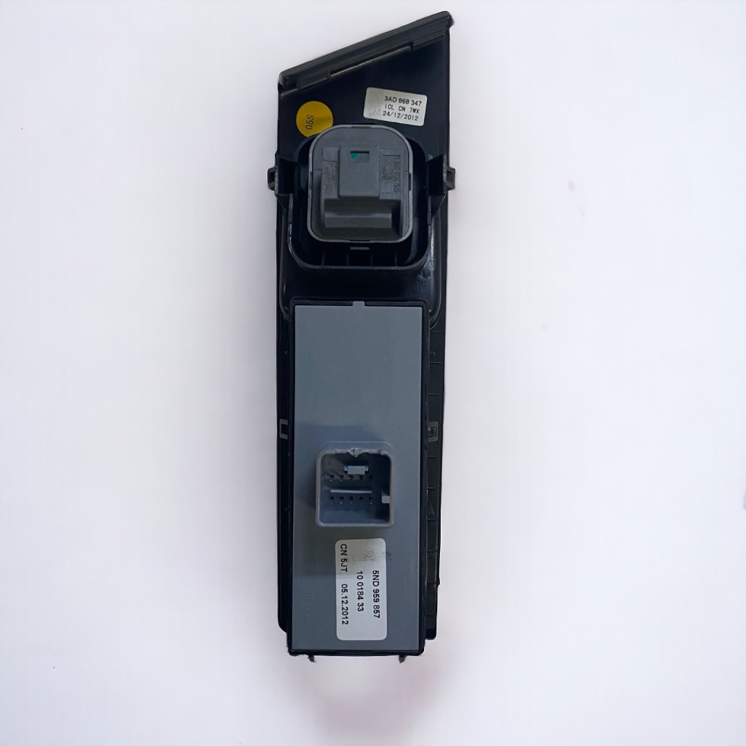 /assets/uploads/passat-b7-2010---2014-cam-dugme-cercevesi-sol-cam-acma-anahtari-set-665ec705b7931.jpg
