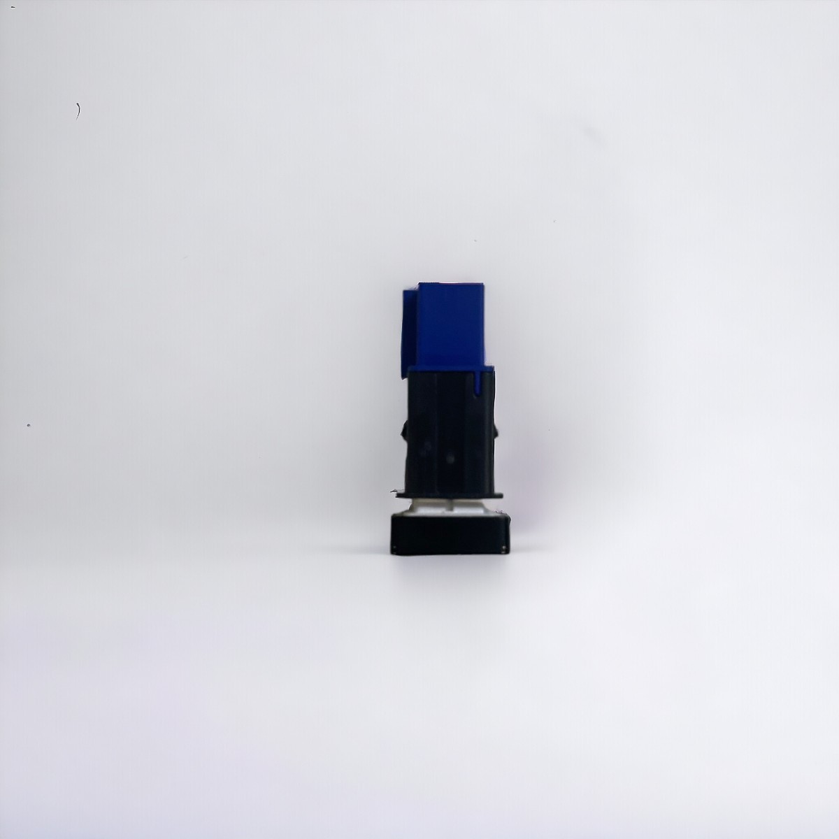 /assets/uploads/polo-2018---2024-on-dortlu-flasor-dugmesi-dortlu-ikaz-tusu-665ec82c09ac4.jpg