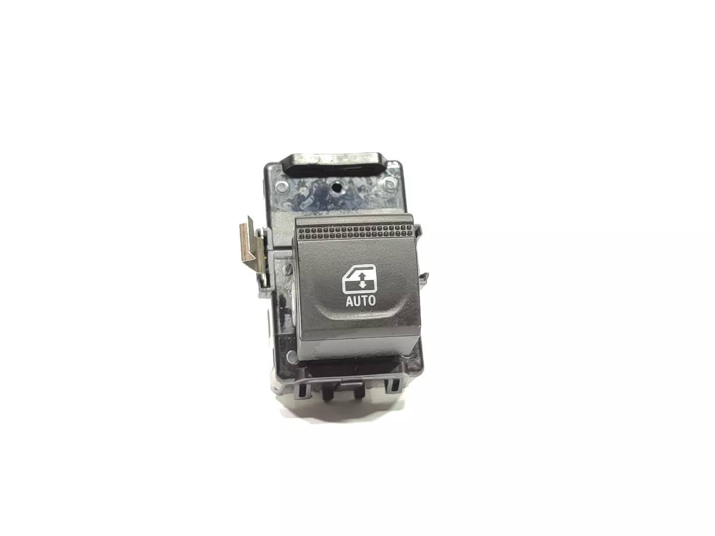 Renault Clio 5 2019 - 2024 Tekli Cam Açma Düğmesi Elektrikli-254218388R-1