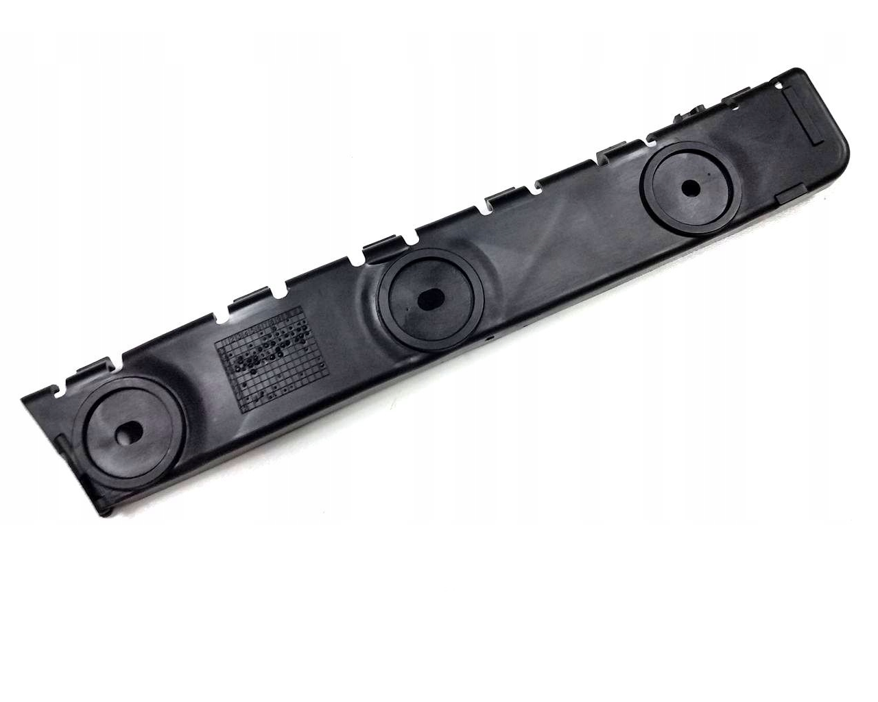 SKODA FABİA 2000 - 2004 SOL ÖN TAMPON BAĞLANTI BRAKETİ - resim 1