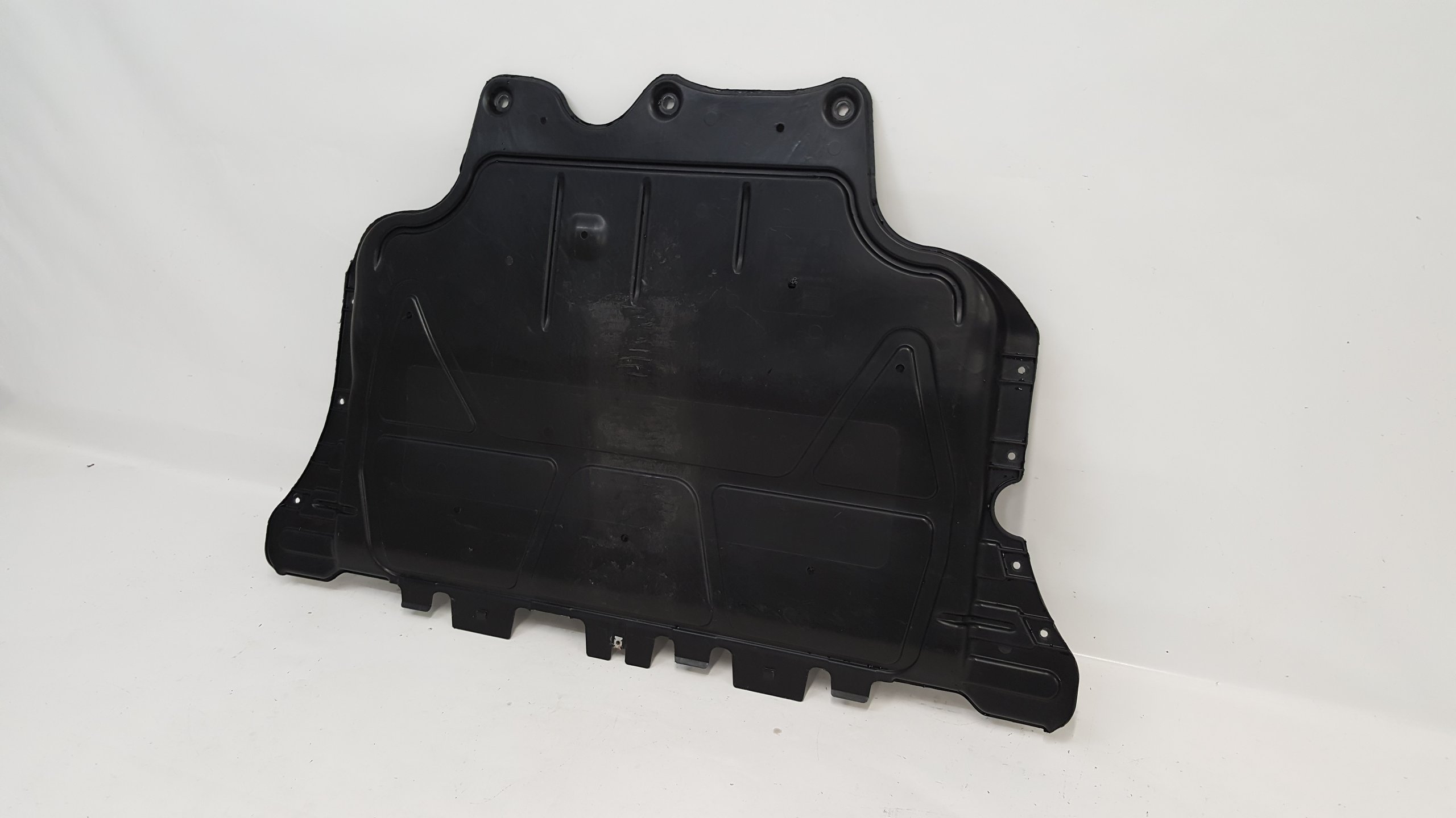 SKODA OCTAVİA 2013 - 2017 1,6 2,0 TDİ MOTOR ALT KARTER MUHAFAZA - resim 1