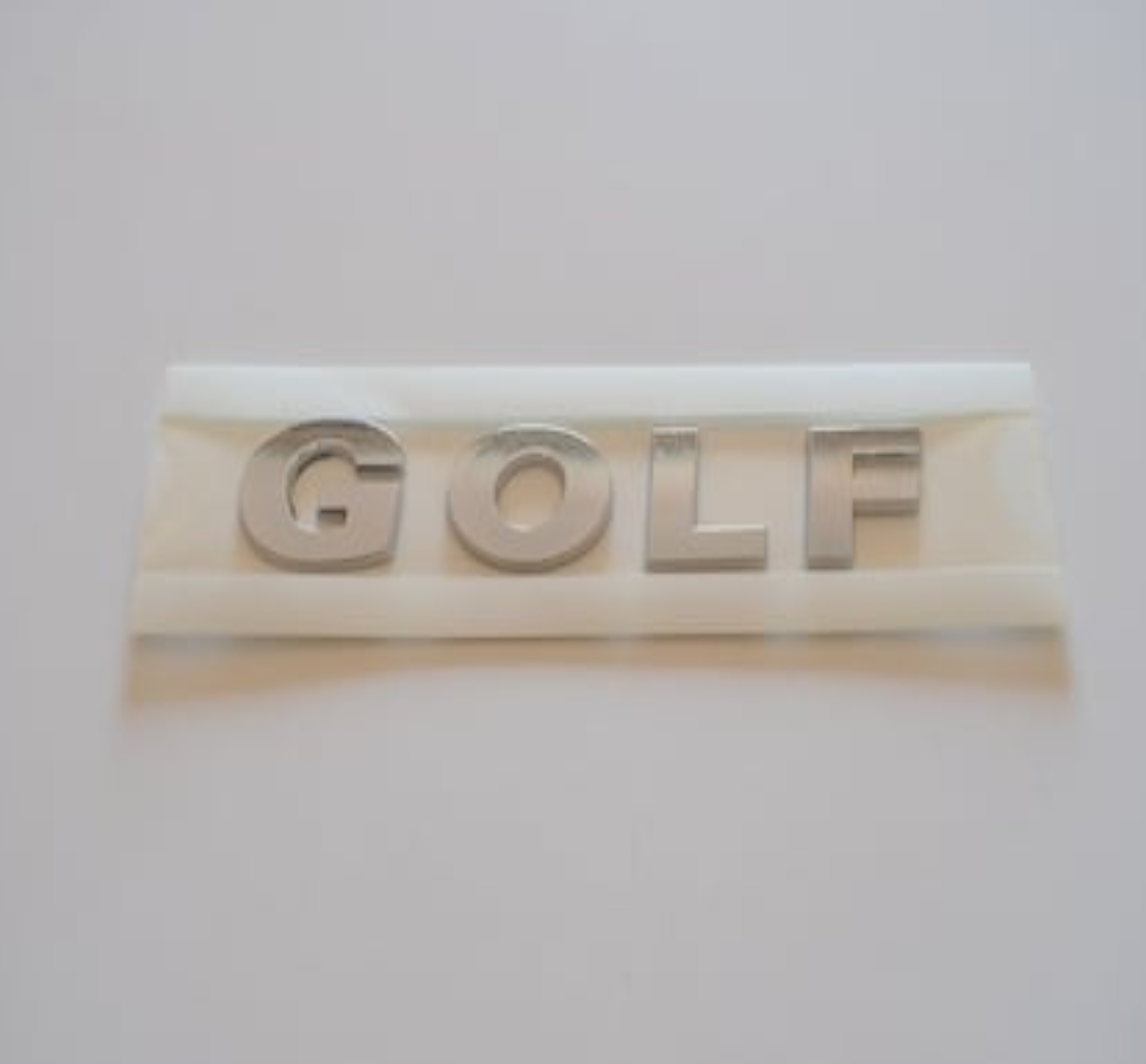 VOLKSWAGEN GOLF 6 2009 - 2013 ARKA BAGAJ YAZISI KROM - resim 1
