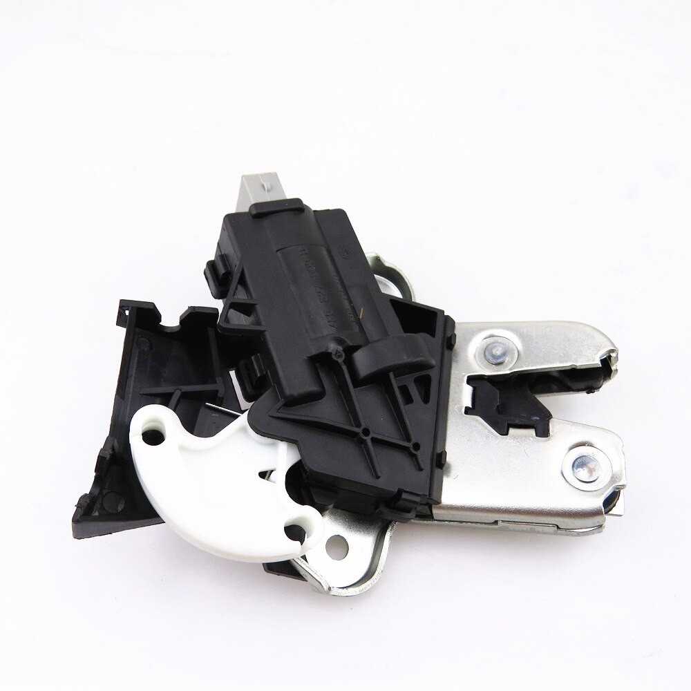 VOLKSWAGEN JETTA 2006 - 2011 ARKA BAGAJ KİLİDİ - resim 1