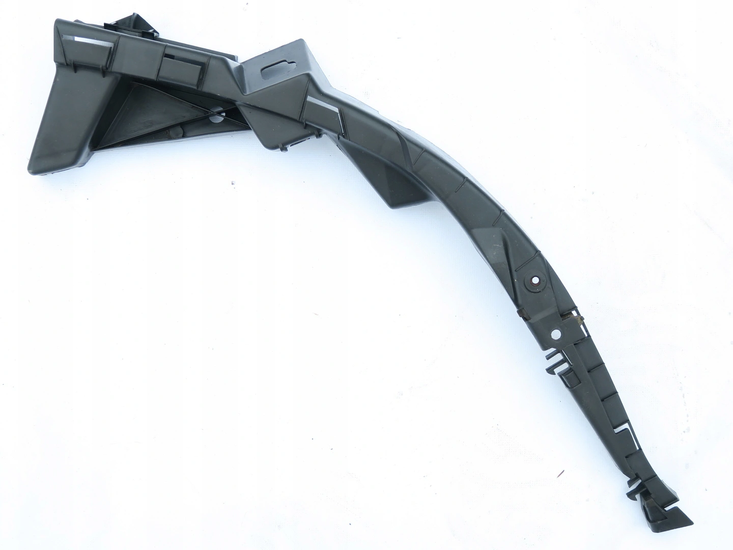 VOLKSWAGEN PASSAT  1997 - 2001 SAĞ FAR ALT BRAKETİ - resim 1