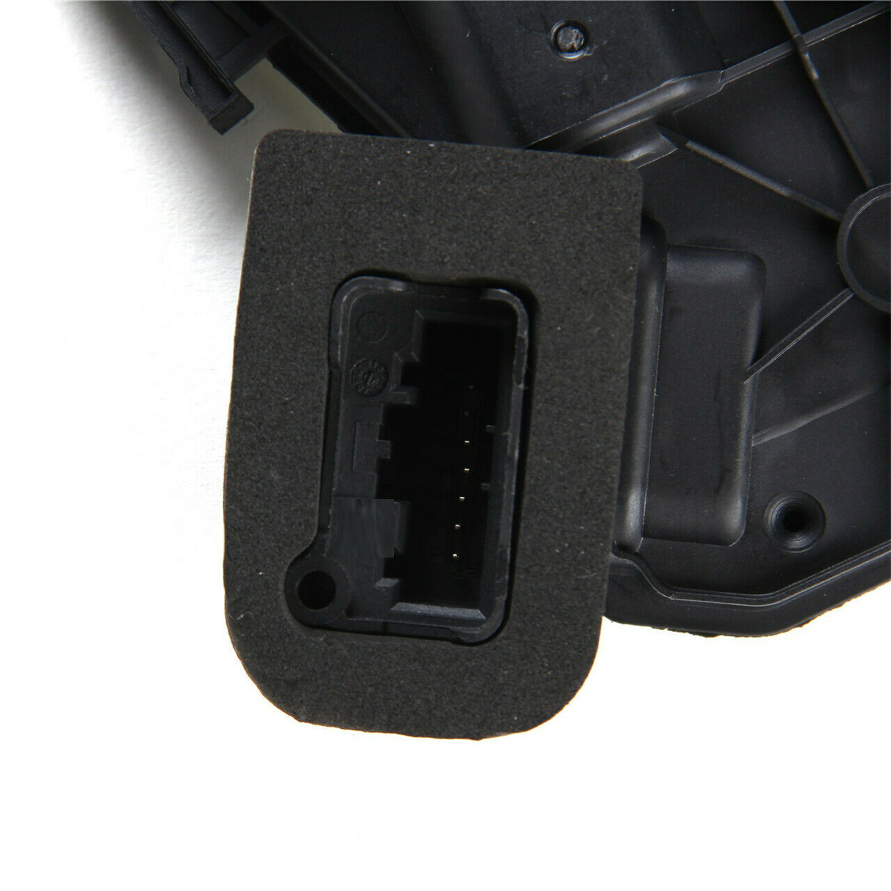 VOLKSWAGEN PASSAT 2010 - 2014 KAPI KİLİDİ ARKA SOL - resim 1