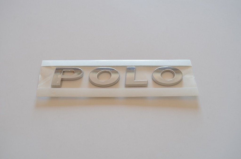 VOLKSWAGEN POLO 2010 - 2015 ARKA BAGAJ YAZISI YENİ MODEL - resim 1